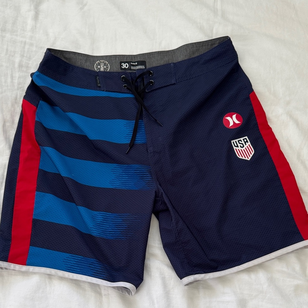 Hurley Men's Blue and Red Board Shorts